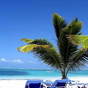https://larimar-beach-punta-cana.greaterantilleshotels.net